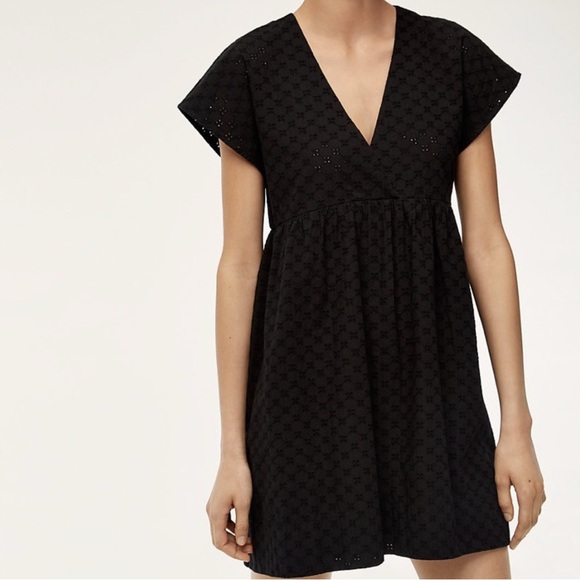 Aritzia Wilfred White Eyelet Dress size S - Picture 8 of 10